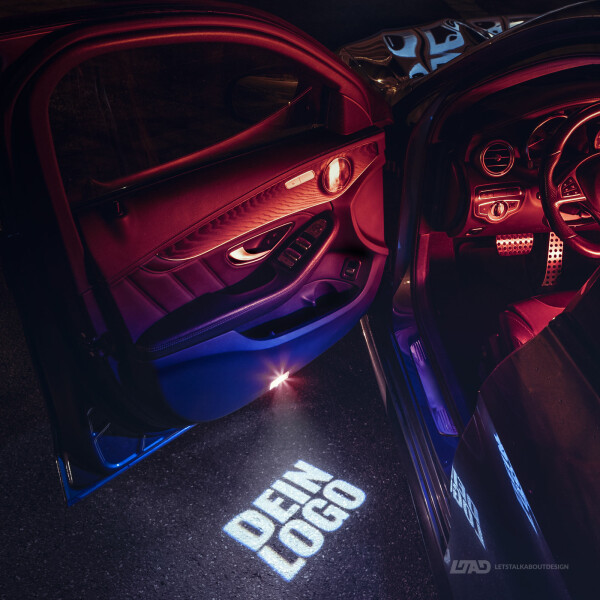 Einstiegsbeleuchtung mit eigenem Logo für Audi R8 - Letstalkaboutdesi,  59,00 €
